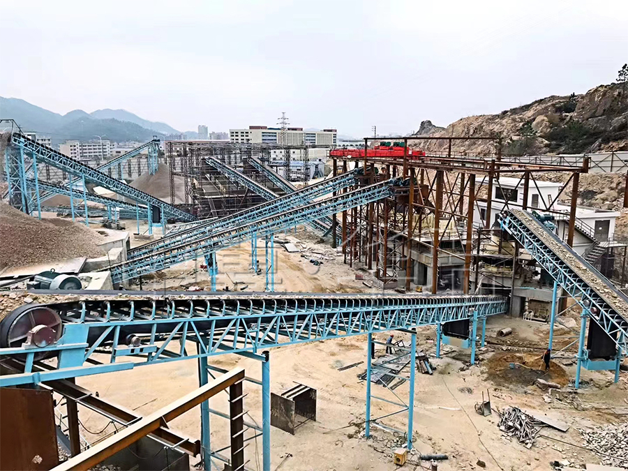 遼寧鞍山客戶(hù)桁架式輸送機(jī)現(xiàn)場(chǎng)